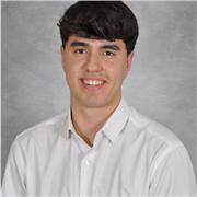 Estudiante de ingeniería aeroespacial que ofrece dar clases de matemáticas, física o inglés